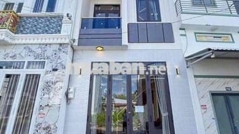 Cần bán gấp nhà 1trệt 1lầu SHR