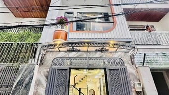 CẦN BÁN GẤP NHÀ NGUYỄN VĂN ĐẬU P7 BÌNH THẠNH 2TỶ650/56m2- 3TẦNG