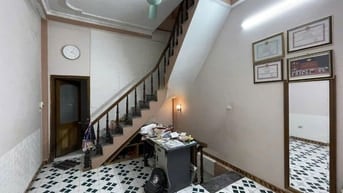 Cho thuê nhà tại Ngõ 173 Đường Hoàng Hoa Thám, Phường Ngọc Hà, Hà Nội.