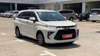 Toyota Avanza Premio 2023 1.5CVT Trắng