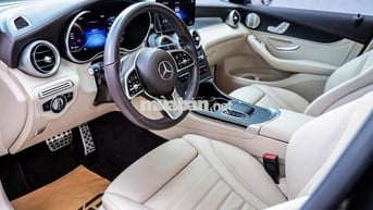 Mercedes-Benz GLC 300 2021 Đen 58000 km