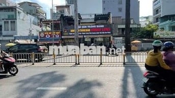 Vị trí trục đường lớn Nguyễn Tri Phương, khu vực kinh doanh sôi động