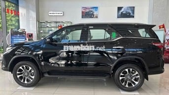 Toyota Veloz Cross 2026 Đen 8000km