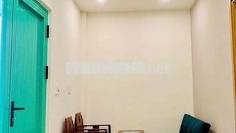 Phòng 1pn tách bếp, có ban công riêng