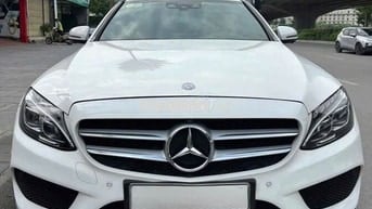 Mercedes C300 AMG Model 2017