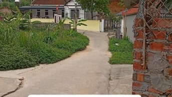 Chính Chủ Bán Gấp Lô Đất 2 Mặt Tiền 10m. Đường rộng 5m oto đỗ. Giá rẻ