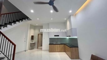 Chào bán nhà 2 tầng cẩm lệ, sau lưng nhà mặt tiền