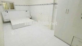 Trọ rẻ sinh viên - Ngay cầu Chữ Y Quận 5 - WC riêng - Free xe