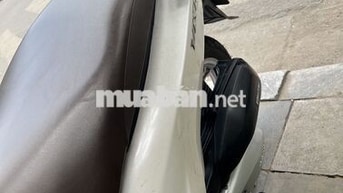 Honda Vision màu Trắng