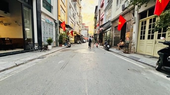 Bán nhà phố Bạch Mai, Hai bà Trưng 36m, 4 tầng, mt 4.5m. Giá: 15.2 tỷ