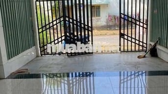 Ngộp chủ gả đi căn nhà 200m2 Tân Thông Hội Củ chi chỉ 890tr