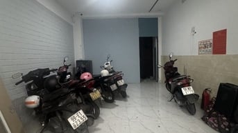 BÁN NHÀ TRẦN QUANG KHẢI QUẬN 1