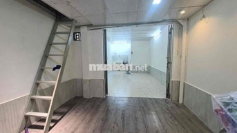 cho thuê nhà nguyên căn. trệt lửng 4x9m . XVNT Phường 17, bình Thạnh