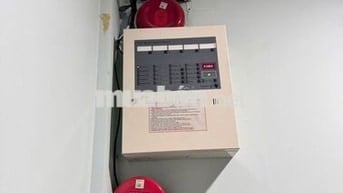 BÁN NHÀ MẶT TIỀN P4 LÀM CHDV 14pn 15wc CÓ THANG MÁY FULL PHÒNG