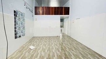 Nhà dài 21m đs7 p hiệp Bình Phước 7tr/tháng
