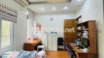 Căn hộ lô góc 2N, 2 vs, thoáng sáng, tiện ích, Nam Trung Yên, 5 tỷ