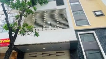 Nhà ngõ 22 phố Mạc Thái Tông - Yên Hòa. Dt 55m2 x 6 tầng có Thang Máy