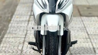 Jupiter Gravita Trắng đen biển 43. Trả trước 6TR