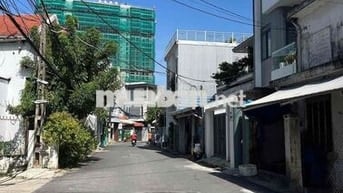 Bán lô đất kiệt ôtto 5m ngô Thị Nhậm Thông Tôn Đức Thắng