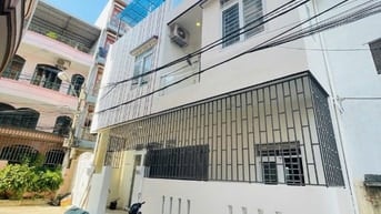 Bán nhà hẻm trung tâm nha trang gần biển 