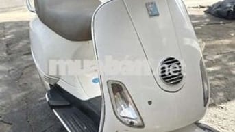 Piaggio Vespa 2009 Trắng
