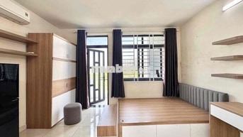 Căn hộ ban công, sạch sẻ , thoáng mát, gần Bến Xe Quận 8