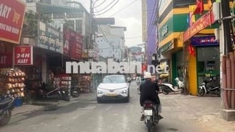 Bán nhà xuân đỉnh 5 tầng - mt4.5m -nhỉnh 8 tỷ- 5m ra ô tô