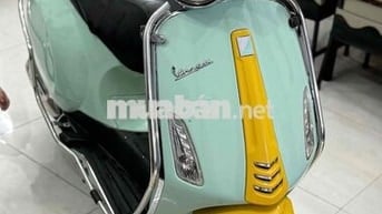 Piaggio Vespa Primavera Xanh ngọc