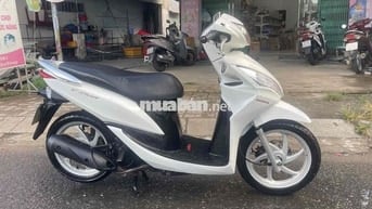 Honda Vision 2014 màu Trắng