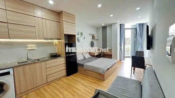 Phòng 40m2, ban công, giặt riêng ngay Phan Xích Long, Phú Nhuận gần Q1