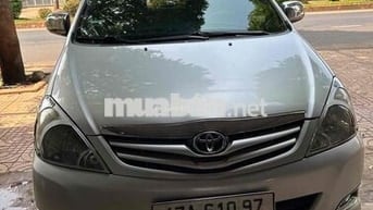 Toyota Innova 2009 Bạc bản G xe nòi còn rất đẹp