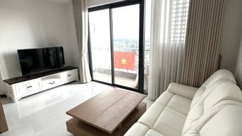 Căn hộ Satra Eximland  2 phòng ngủ, 97m2, giá 17tr/th