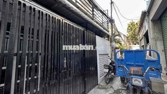 Cho thuê Nhà nguyên căn hẻm 881, Huỳnh Tấn Phát-Q7- 42m2-3 tầng-12tr