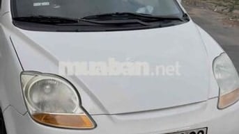 Chevrolet Spark Trắng 5 chỗ