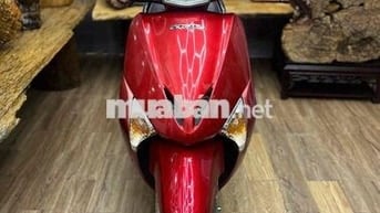 Honda Lead biển SG dàn áo liền lạc, máy êm ru