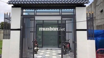 Chủ đi nước ngoài định cư, bán nhà SHR 110m2 gần bv Xuyên Á 730 triệu