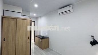 CĂN MINI 17M, GIÁ CHỈ 4TR, SẴN MÁY LẠNH, BẾP, TỦ, Ở ĐC 2BẠN, NHÀ TRỐNG