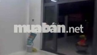 Cho thuê nhà mặt tiền kinh doanh đường Bình Chiểu.