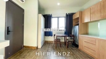 STUDIO Cửa sổ to ngay sát cầu chữ Y quận 5
