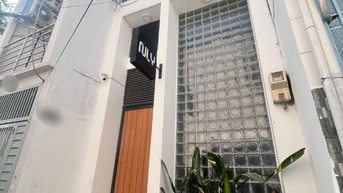 Hẻm xe hơi- Khu Vip- Gần Chợ bà Chiểu