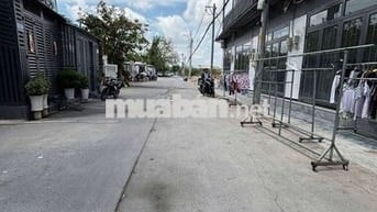 cần cho thuê nhà hẻm phạm hữu lầu nhà bè,nhà mới xây