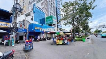 NHÀ NGUYÊN |CĂN 1 TRỆT 2 LẦU 2MT | KD TỰ DO | NGAY ĐẠI HỌC KINH TẾ UEF