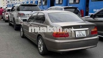 BMW 3 Series 2002 màu Nâu