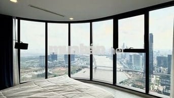 Cho thuê căn hộ 4pn  view kính vòng cung,tầng cao view pháo hoa