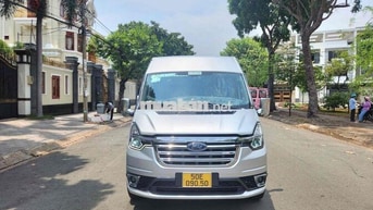 Ford Transit 2023 Full Option DỊCH VỤ NỒI CHUẨN KM