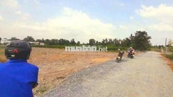 Hàng Vip, chỉ 1.25 tỷ sở hữu 1000m² đất có 225m2 thổ View Kênh