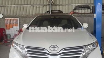 Toyota Venza 2.7 AWD Trắng