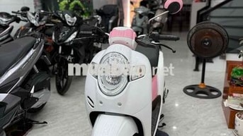 Honda Scoopy 2019 Trắng hồng