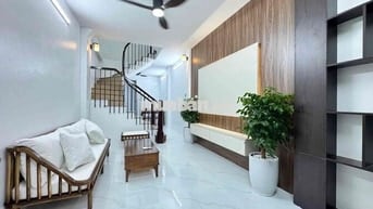 Nhà đẹp_Trung Tâm Ngọc Thuỵ_2 Thoáng_ Chủ Tự Xây