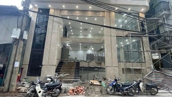 Chính Chủ Cho Thuê mặt bằng KD 250m2, 21 Lê Văn Lương, Thanh Xuân, HN